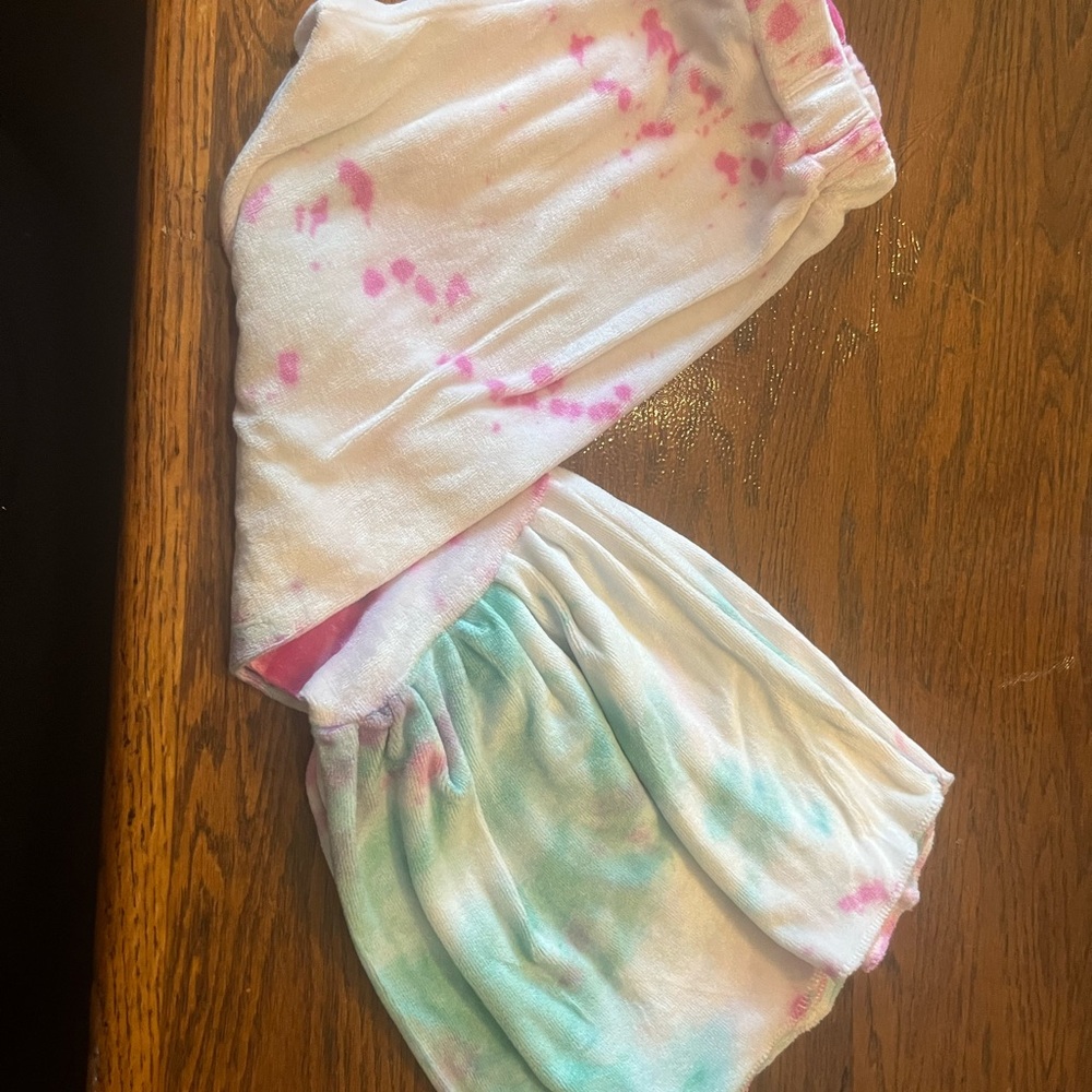 Vibrant Pink and Green Tie-Dye Leggings with Elastic Waist
